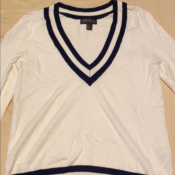 Forever 21 Sweaters - Forever 21 long sleeve